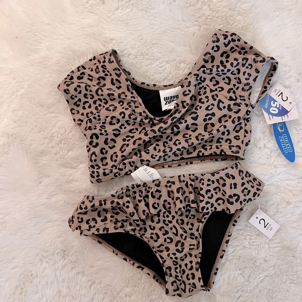 🔖NWT 🐆Animal Print🐆 2 Piece Swim Ruffle Crop Top Siz Y7-8❤️